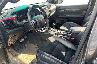 Toyota Hilux vaihtoauto