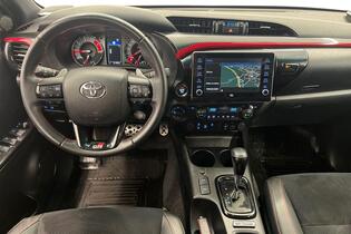 Toyota Hilux vaihtoauto