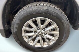 Mitsubishi L200 vaihtoauto