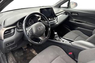 Toyota C-HR vaihtoauto