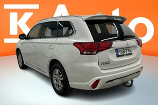Mitsubishi Outlander PHEV vaihtoauto
