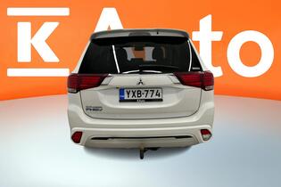 Mitsubishi Outlander PHEV vaihtoauto
