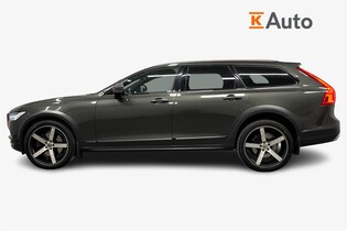 Volvo V90 Cross Country vaihtoauto