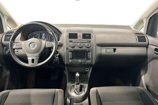 Volkswagen Touran vaihtoauto