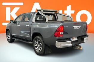Toyota Hilux vaihtoauto