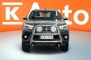 Toyota Hilux vaihtoauto