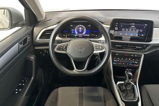 Volkswagen T-Roc vaihtoauto