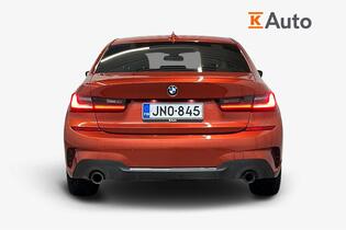 BMW 330 vaihtoauto