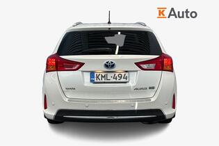 Toyota Auris vaihtoauto