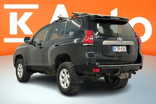 Toyota Land Cruiser vaihtoauto