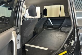 Toyota Land Cruiser vaihtoauto