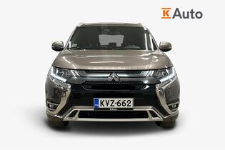 Mitsubishi Outlander PHEV vaihtoauto