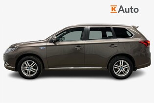 Mitsubishi Outlander PHEV vaihtoauto