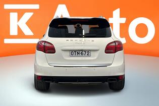 Porsche Cayenne vaihtoauto