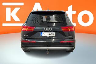 Audi Q7 vaihtoauto