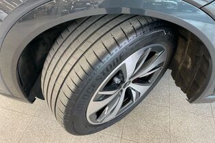 Audi Q8 e-tron vaihtoauto