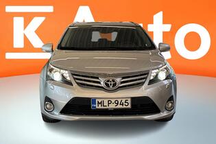 Toyota Avensis vaihtoauto