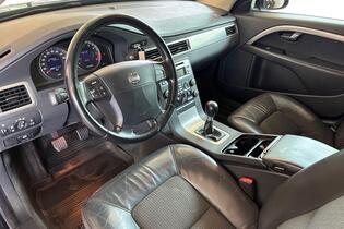 Volvo V70 vaihtoauto