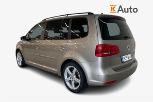 Volkswagen Touran vaihtoauto