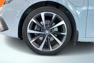 SEAT Leon Sportstourer vaihtoauto