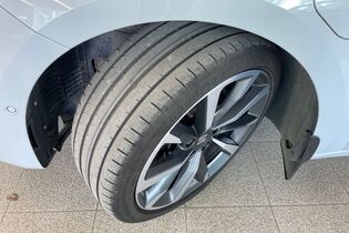 SEAT Leon Sportstourer vaihtoauto