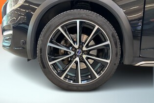 Volvo S60 Cross Country vaihtoauto
