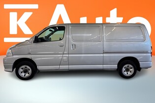 Toyota Hiace vaihtoauto
