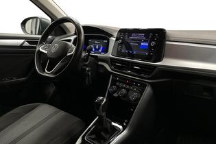 Volkswagen T-Roc vaihtoauto