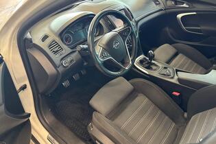 Opel Insignia vaihtoauto