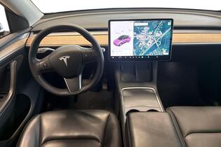 Tesla Model Y vaihtoauto