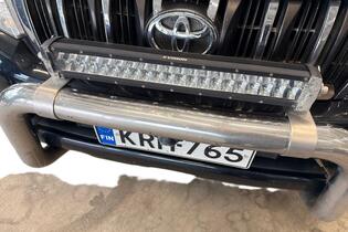 Toyota Land Cruiser vaihtoauto