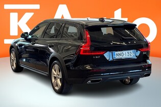 Volvo V60 Cross Country vaihtoauto