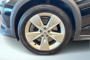 Volvo V60 Cross Country vaihtoauto
