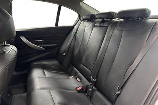 BMW 320 vaihtoauto