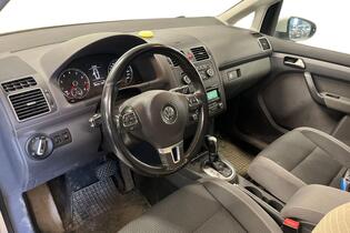 Volkswagen Touran vaihtoauto