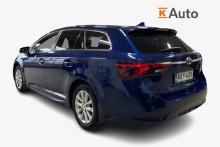 Toyota Avensis vaihtoauto