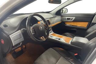 Jaguar XF vaihtoauto