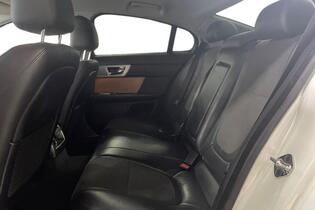 Jaguar XF vaihtoauto