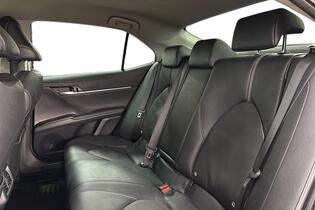 Toyota Camry vaihtoauto