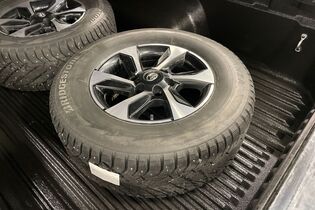 Toyota Hilux vaihtoauto