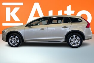 Volvo V60 Cross Country vaihtoauto