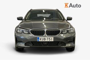 BMW 330 vaihtoauto