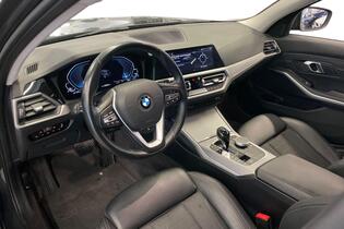 BMW 330 vaihtoauto