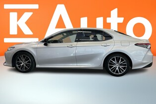 Toyota Camry vaihtoauto