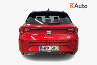 SEAT Leon Sportstourer vaihtoauto