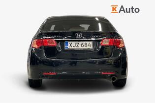 Honda Accord vaihtoauto