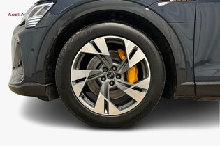 Audi e-tron vaihtoauto