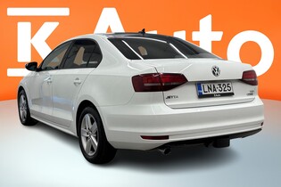 Volkswagen Jetta vaihtoauto