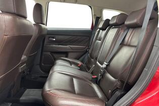 Mitsubishi Outlander PHEV vaihtoauto