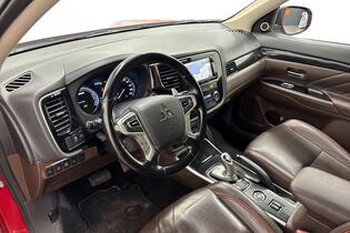 Mitsubishi Outlander PHEV vaihtoauto